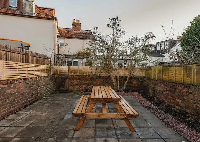 Hébergement de vacances Spacious Five Bedroom House With Garden Bristol